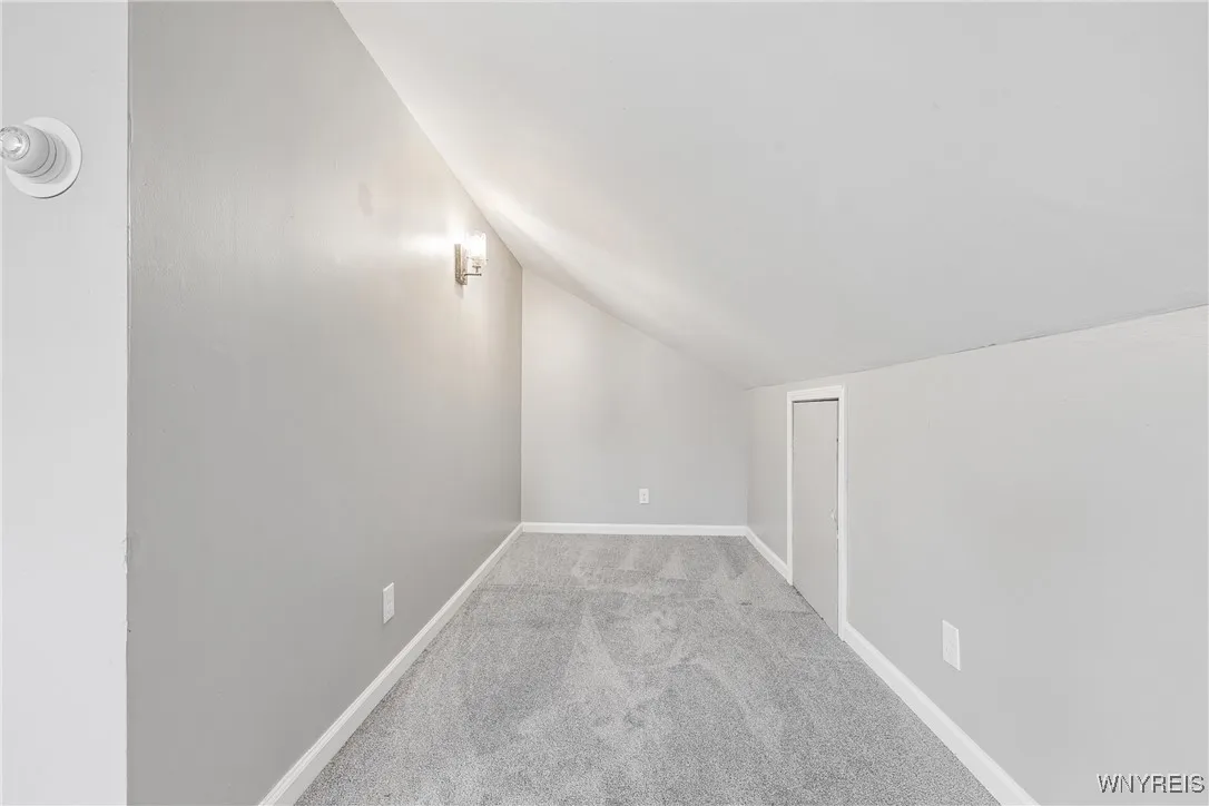 99 Margaret Road, Amherst, New York 14226, Amherst, New York 14226, 3 Bedrooms Bedrooms, 5 Rooms Rooms,2 BathroomsBathrooms,Residential,For Sale,99 Margaret Road, Amherst, New York 14226,0,B1635857