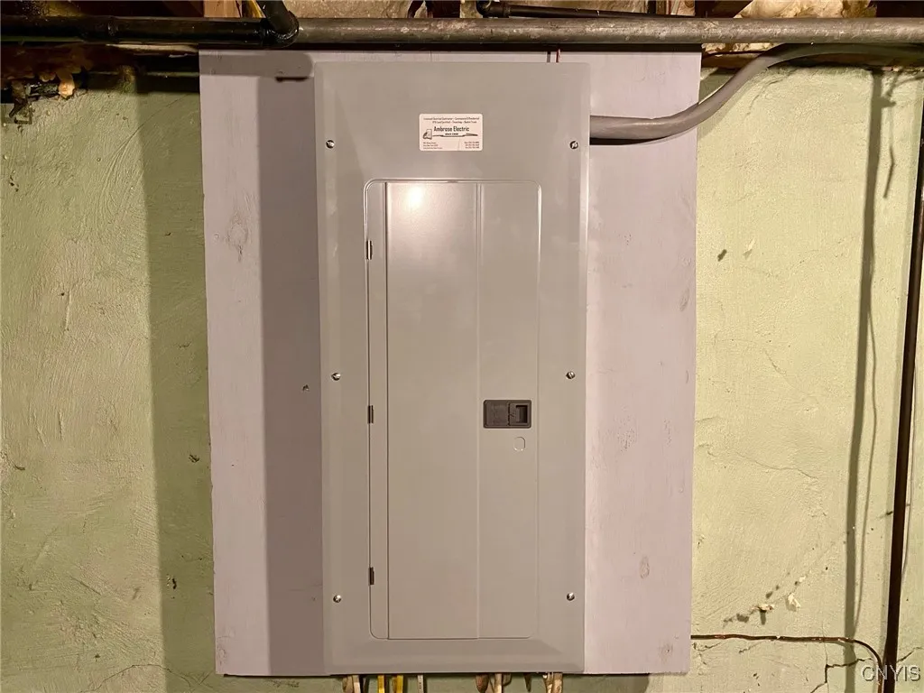 103 Dryden Avenue, Utica, New York 13502, Utica, New York 13502, 4 Bedrooms Bedrooms, 7 Rooms Rooms,1 BathroomBathrooms,Residential,Closed,103 Dryden Avenue, Utica, New York 13502,0,S1635584