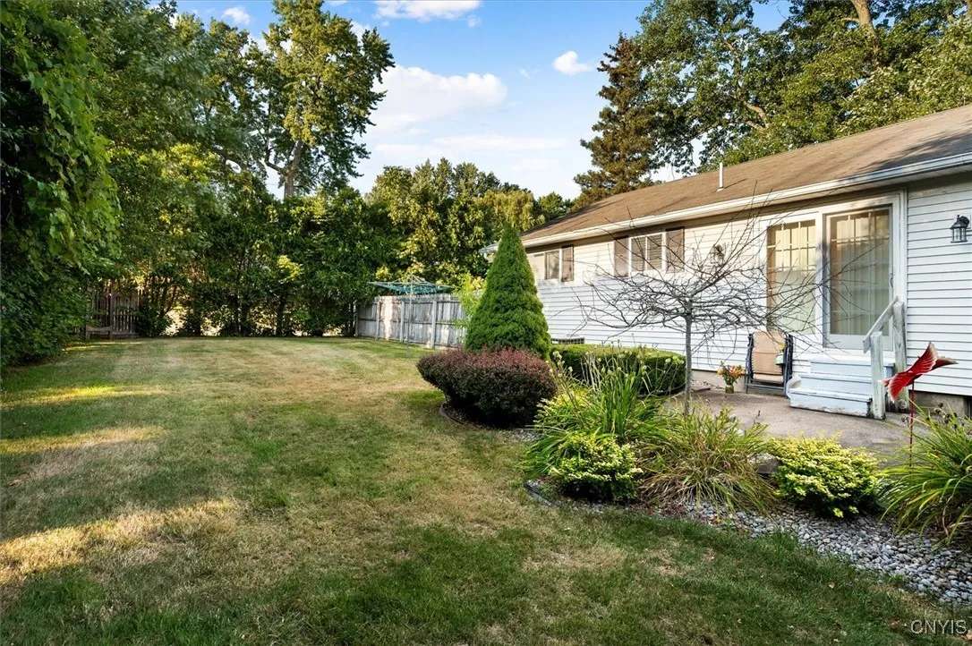 9 Baldwin Road, Whitestown, New York 13492, Whitestown, New York 13492, 3 Bedrooms Bedrooms, 6 Rooms Rooms,1 BathroomBathrooms,Residential,Closed,9 Baldwin Road, Whitestown, New York 13492,0,S1635808