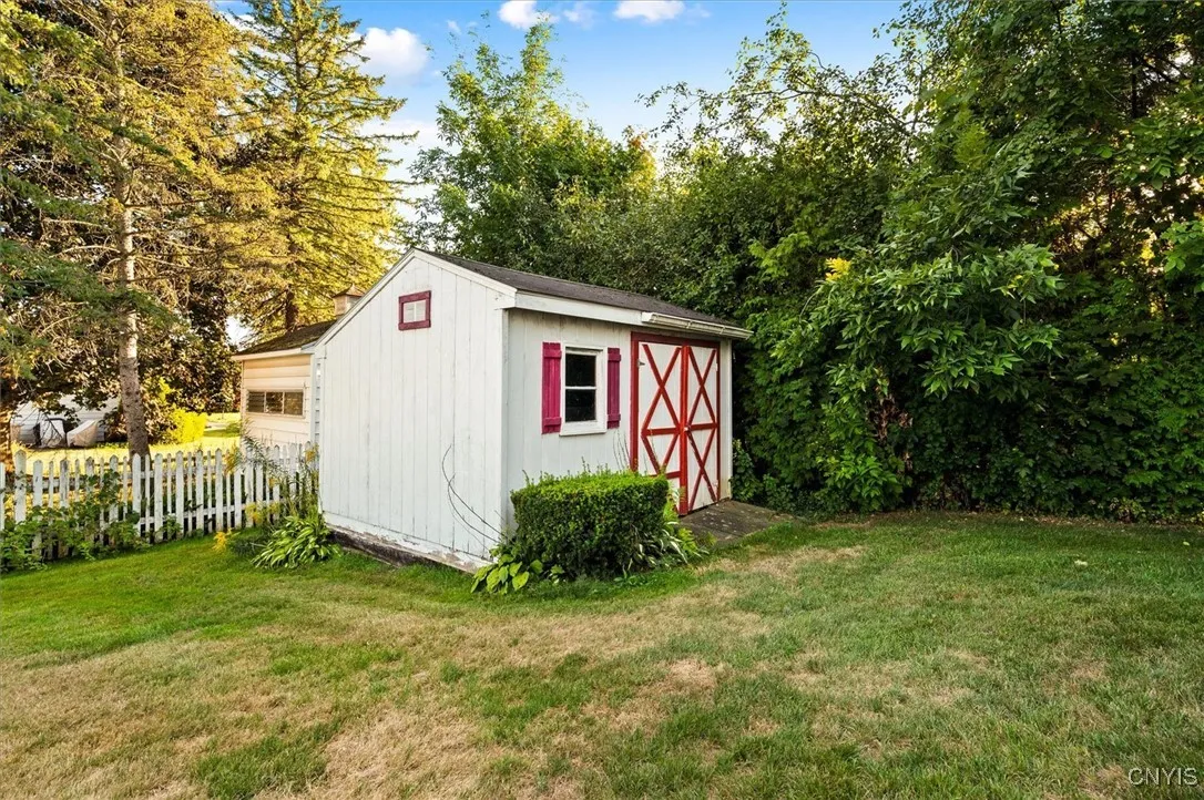 9 Baldwin Road, Whitestown, New York 13492, Whitestown, New York 13492, 3 Bedrooms Bedrooms, 6 Rooms Rooms,1 BathroomBathrooms,Residential,Closed,9 Baldwin Road, Whitestown, New York 13492,0,S1635808