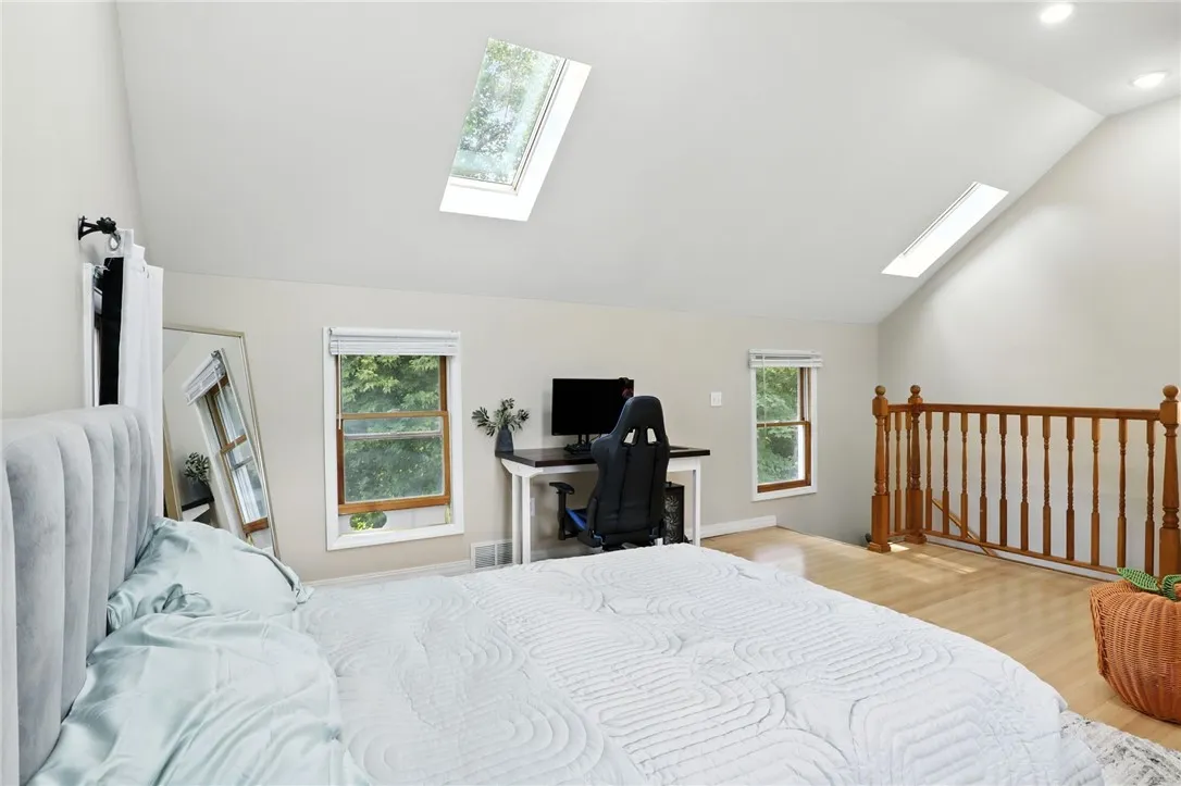 5639 Palmyra Road, Pittsford, New York 14534, Pittsford, New York 14534, 3 Bedrooms Bedrooms, ,3 BathroomsBathrooms,Residential,Closed,5639 Palmyra Road, Pittsford, New York 14534,0,R1634933