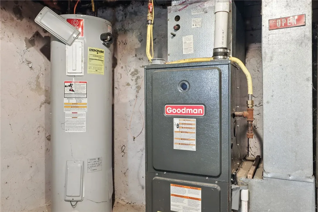 Please note: This is the furnance for one unit. There is a separate one for the other unit.