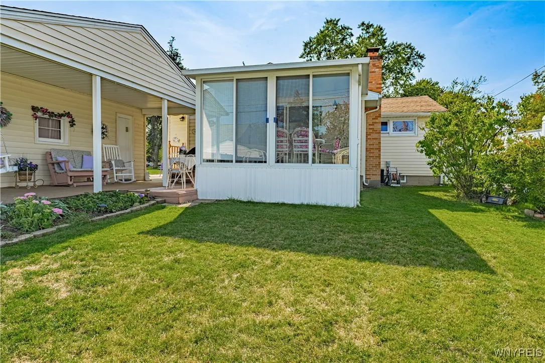 80 Gath Terrace, Tonawanda, New York 14150, Tonawanda, New York 14150, 2 Bedrooms Bedrooms, 7 Rooms Rooms,2 BathroomsBathrooms,Residential,Closed,80 Gath Terrace, Tonawanda, New York 14150,0,B1635882