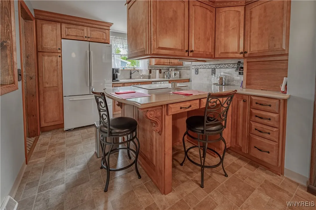 80 Gath Terrace, Tonawanda, New York 14150, Tonawanda, New York 14150, 2 Bedrooms Bedrooms, 7 Rooms Rooms,2 BathroomsBathrooms,Residential,Closed,80 Gath Terrace, Tonawanda, New York 14150,0,B1635882