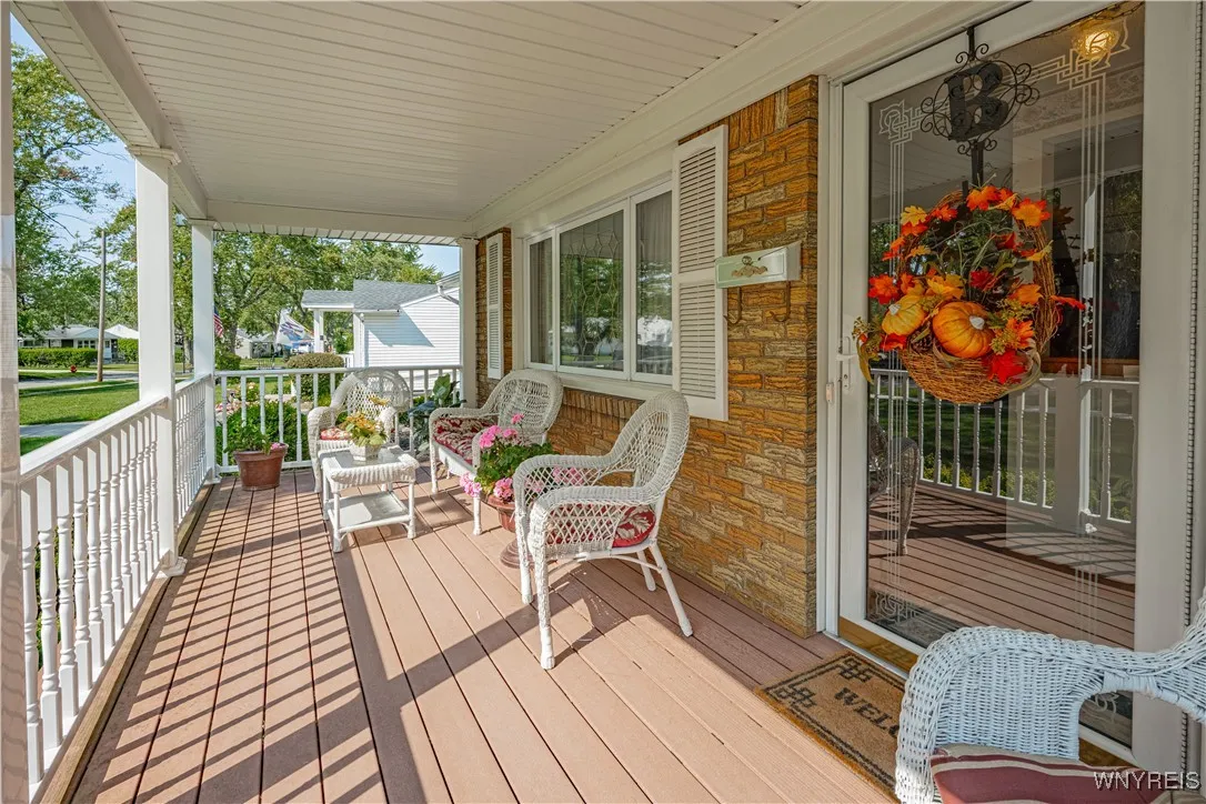 80 Gath Terrace, Tonawanda, New York 14150, Tonawanda, New York 14150, 2 Bedrooms Bedrooms, 7 Rooms Rooms,2 BathroomsBathrooms,Residential,Closed,80 Gath Terrace, Tonawanda, New York 14150,0,B1635882