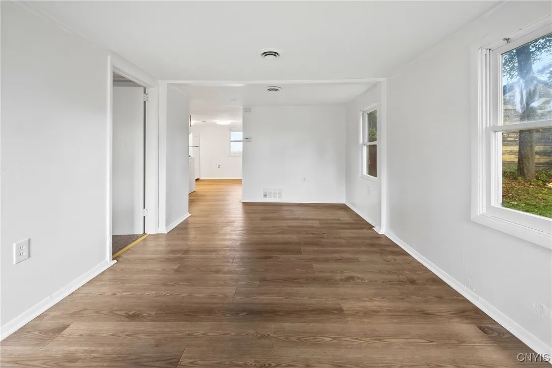 Rear Unit: Living Room
