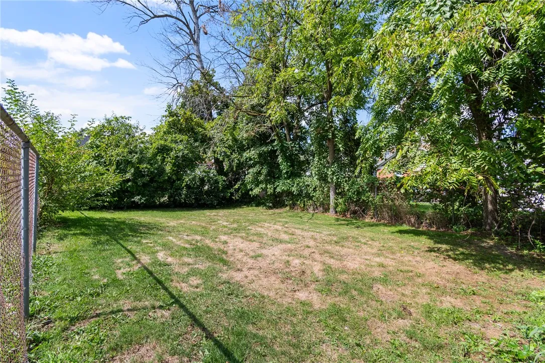 204 Fall Street, Seneca Falls, New York 13148, Seneca Falls, New York 13148, 6 Bedrooms Bedrooms, ,3 BathroomsBathrooms,Residential,For Sale,204 Fall Street, Seneca Falls, New York 13148,0,R1635547