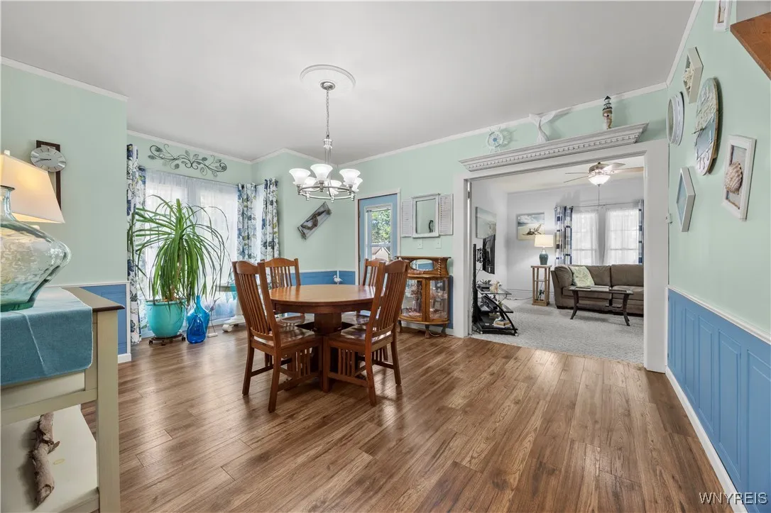 24 Elm Street, Warsaw, New York 14569, Warsaw, New York 14569, 5 Bedrooms Bedrooms, 10 Rooms Rooms,2 BathroomsBathrooms,Residential,Closed,24 Elm Street, Warsaw, New York 14569,0,B1635189