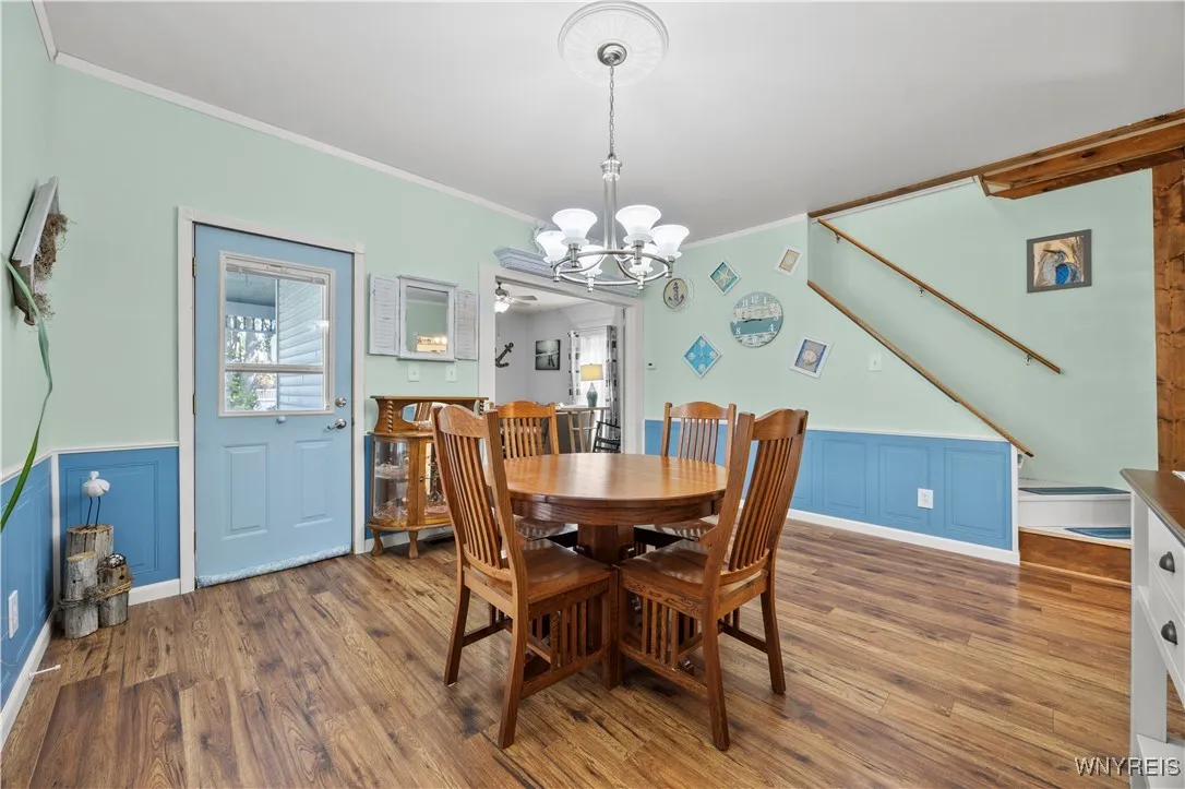 24 Elm Street, Warsaw, New York 14569, Warsaw, New York 14569, 5 Bedrooms Bedrooms, 10 Rooms Rooms,2 BathroomsBathrooms,Residential,Closed,24 Elm Street, Warsaw, New York 14569,0,B1635189