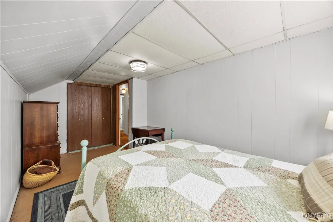 24 Elm Street, Warsaw, New York 14569, Warsaw, New York 14569, 5 Bedrooms Bedrooms, 10 Rooms Rooms,2 BathroomsBathrooms,Residential,Closed,24 Elm Street, Warsaw, New York 14569,0,B1635189