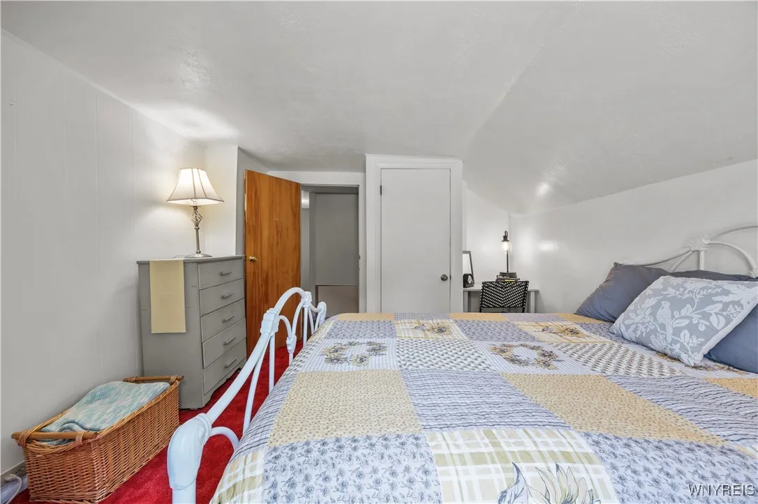 24 Elm Street, Warsaw, New York 14569, Warsaw, New York 14569, 5 Bedrooms Bedrooms, 10 Rooms Rooms,2 BathroomsBathrooms,Residential,Closed,24 Elm Street, Warsaw, New York 14569,0,B1635189