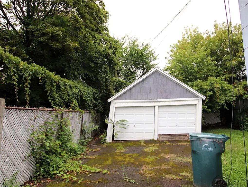 46 Oneida Street, Rochester, New York 14621, Rochester, New York 14621, 3 Bedrooms Bedrooms, 6 Rooms Rooms,1 BathroomBathrooms,Residential,Closed,46 Oneida Street, Rochester, New York 14621,0,R1635188