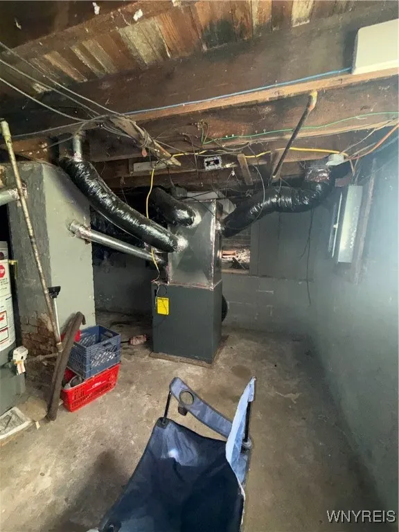 842 Woodlawn Avenue, Buffalo, New York 14211, Buffalo, New York 14211, 4 Bedrooms Bedrooms, 7 Rooms Rooms,1 BathroomBathrooms,Residential,For Sale,842 Woodlawn Avenue, Buffalo, New York 14211,0,B1634633