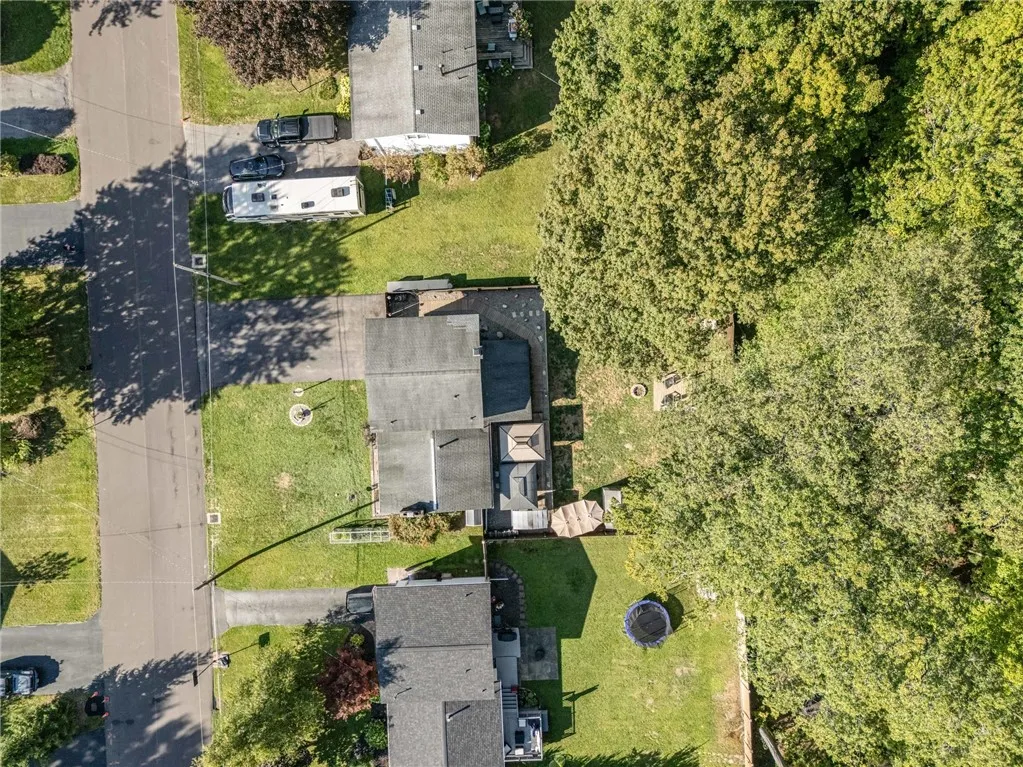 119 Sagamore Dr S, Clay, New York 13090, Clay, New York 13090, 3 Bedrooms Bedrooms, 6 Rooms Rooms,1 BathroomBathrooms,Residential,For Sale,119 Sagamore Dr S, Clay, New York 13090,0,R1635305