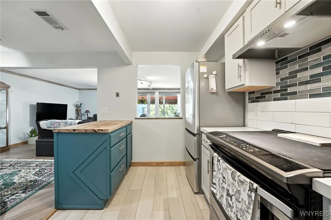 78 B Foxberry Drive, Amherst, New York 14068, Amherst, New York 14068, 2 Bedrooms Bedrooms, 5 Rooms Rooms,1 BathroomBathrooms,Residential,For Sale,78 B Foxberry Drive, Amherst, New York 14068,0,B1635500