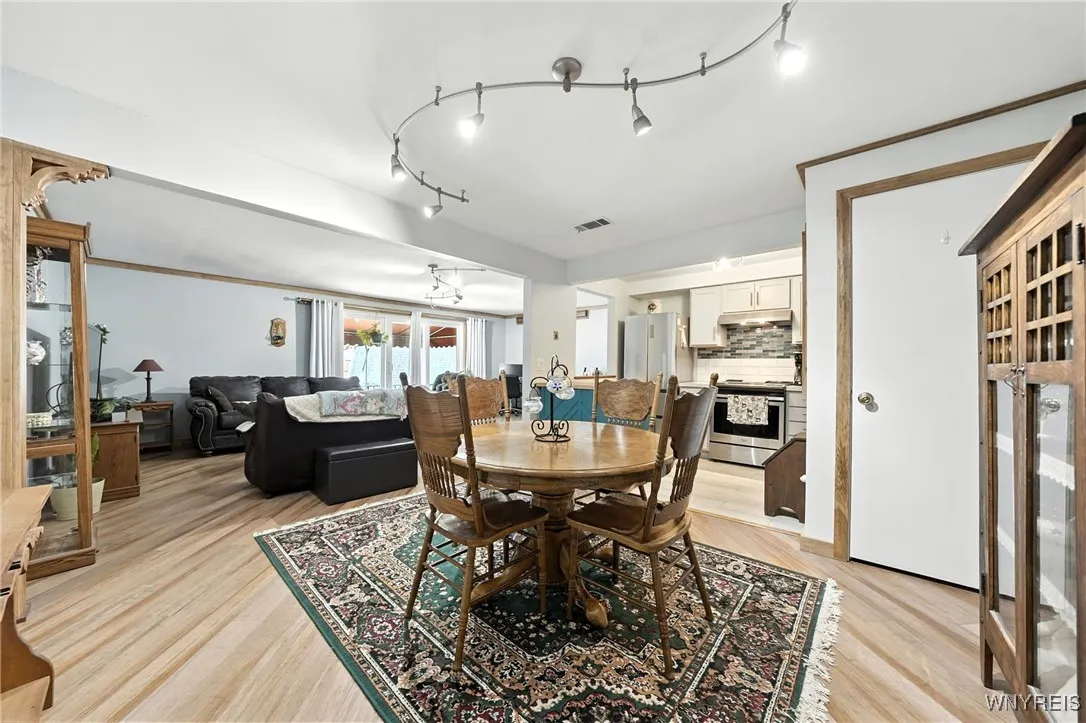 78 B Foxberry Drive, Amherst, New York 14068, Amherst, New York 14068, 2 Bedrooms Bedrooms, 5 Rooms Rooms,1 BathroomBathrooms,Residential,For Sale,78 B Foxberry Drive, Amherst, New York 14068,0,B1635500