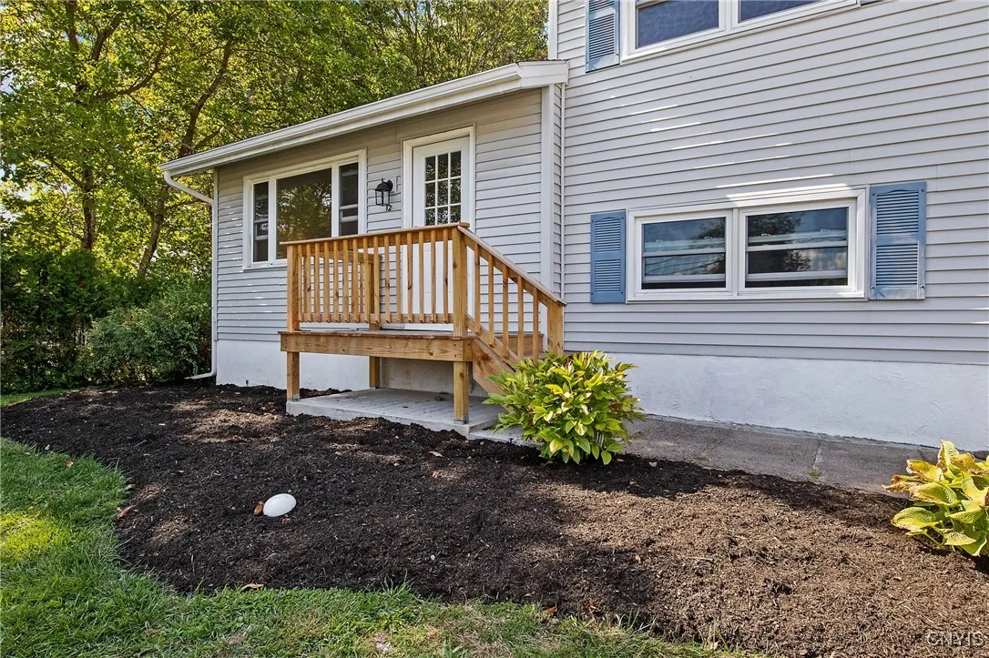 Lysander, New York 13027, 3 Bedrooms Bedrooms, 8 Rooms Rooms,2 BathroomsBathrooms,Residential,For Sale,0,S1635631
