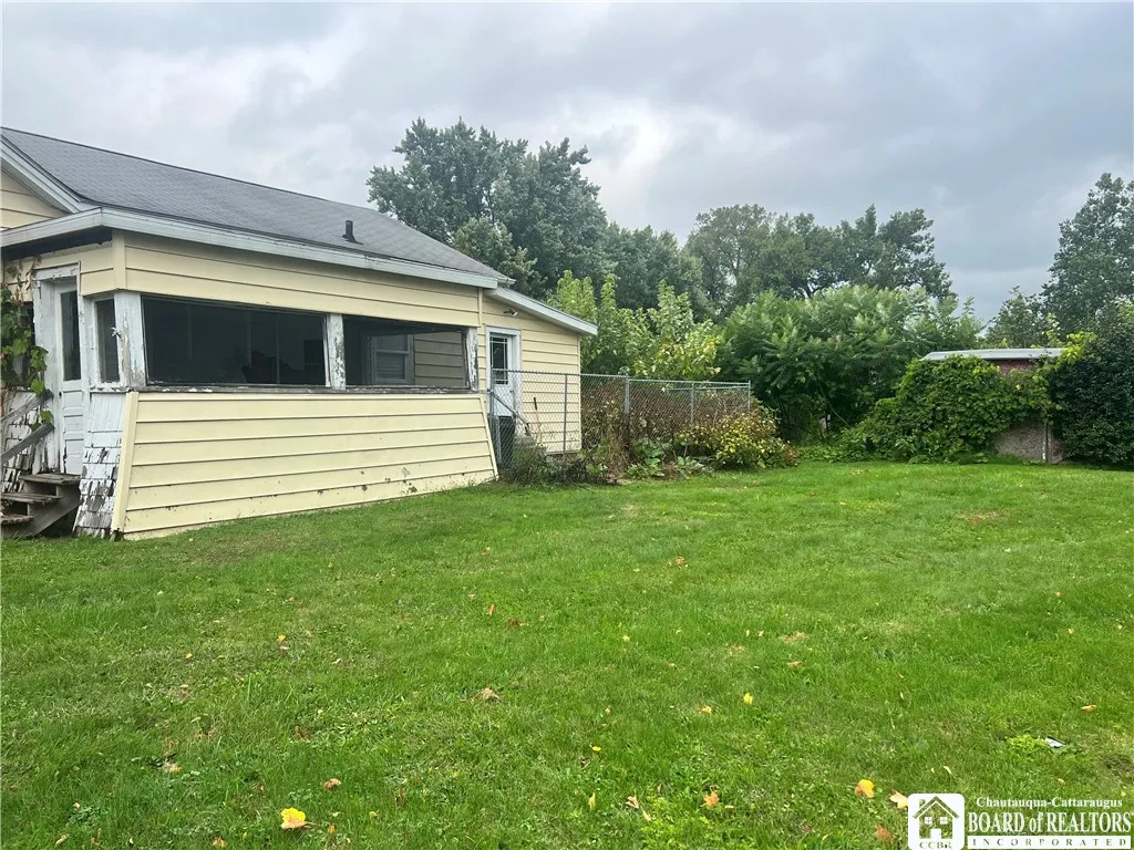 27 Willard Street, Amity, New York 14813, Amity, New York 14813, 3 Bedrooms Bedrooms, 9 Rooms Rooms,1 BathroomBathrooms,Residential,For Sale,27 Willard Street, Amity, New York 14813,0,R1635902