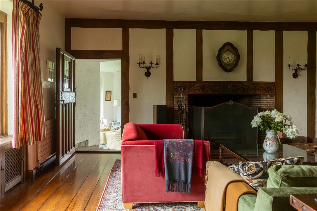352 Galli Curci Road, Middletown, New York 12441, Middletown, New York 12441, 9 Bedrooms Bedrooms, 19 Rooms Rooms,5 BathroomsBathrooms,Residential,For Sale,352 Galli Curci Road, Middletown, New York 12441,0,R1635863