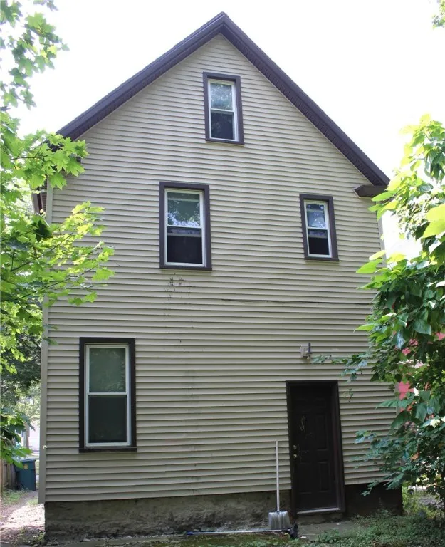 552 Tremont Street, Rochester, New York 14611, Rochester, New York 14611, 4 Bedrooms Bedrooms, ,2 BathroomsBathrooms,Residential,For Sale,552 Tremont Street, Rochester, New York 14611,0,R1634674