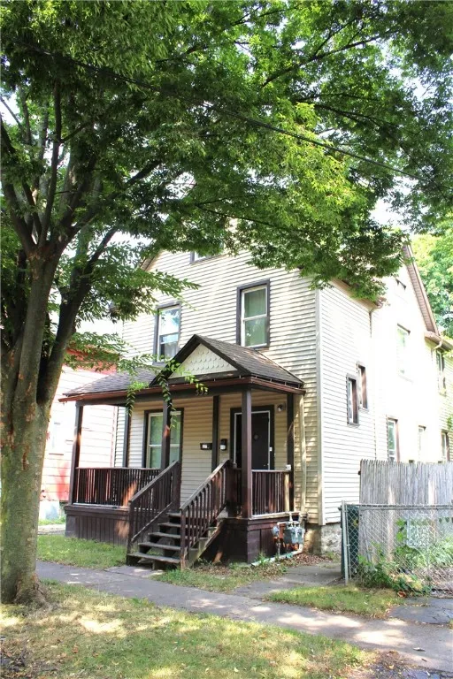 552 Tremont Street, Rochester, New York 14611, Rochester, New York 14611, 4 Bedrooms Bedrooms, ,2 BathroomsBathrooms,Residential,For Sale,552 Tremont Street, Rochester, New York 14611,0,R1634674