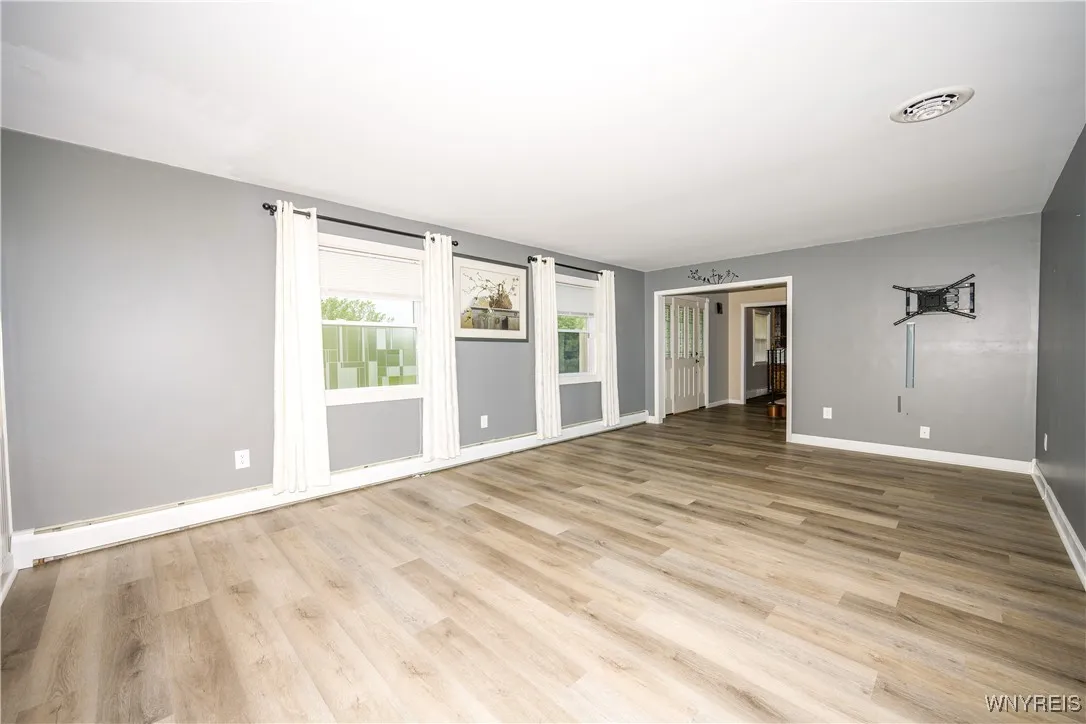 3508 Schintzius Road, Eden, New York 14057, Eden, New York 14057, 4 Bedrooms Bedrooms, 10 Rooms Rooms,2 BathroomsBathrooms,Residential,Closed,3508 Schintzius Road, Eden, New York 14057,0,B1635061