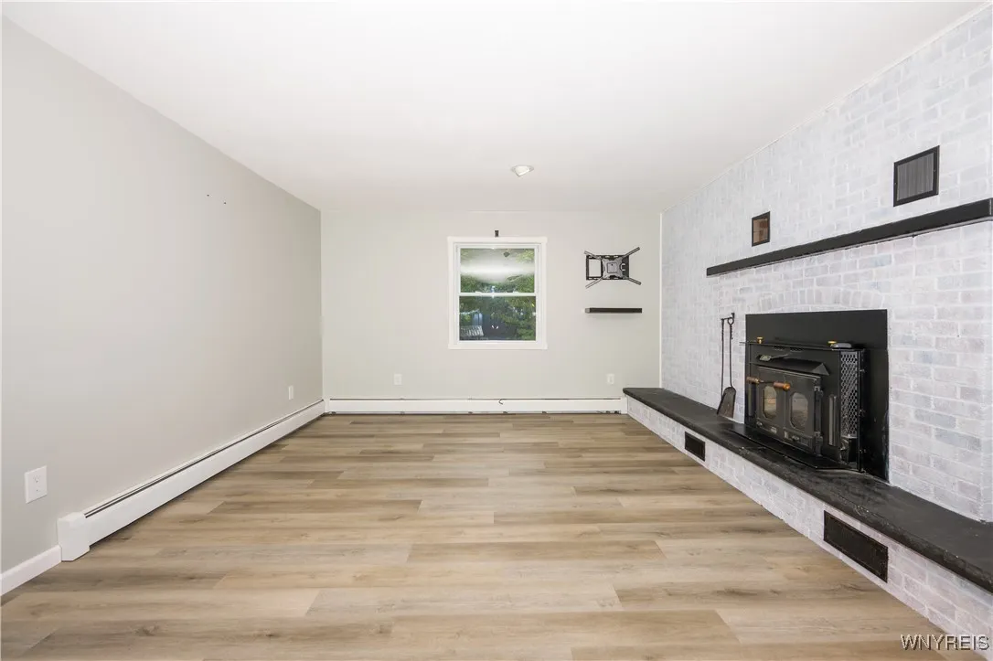 3508 Schintzius Road, Eden, New York 14057, Eden, New York 14057, 4 Bedrooms Bedrooms, 10 Rooms Rooms,2 BathroomsBathrooms,Residential,Closed,3508 Schintzius Road, Eden, New York 14057,0,B1635061