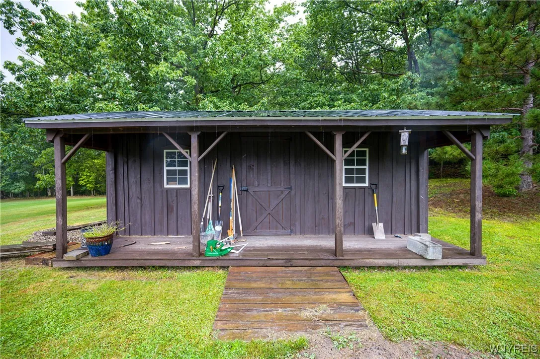 3508 Schintzius Road, Eden, New York 14057, Eden, New York 14057, 4 Bedrooms Bedrooms, 10 Rooms Rooms,2 BathroomsBathrooms,Residential,Closed,3508 Schintzius Road, Eden, New York 14057,0,B1635061