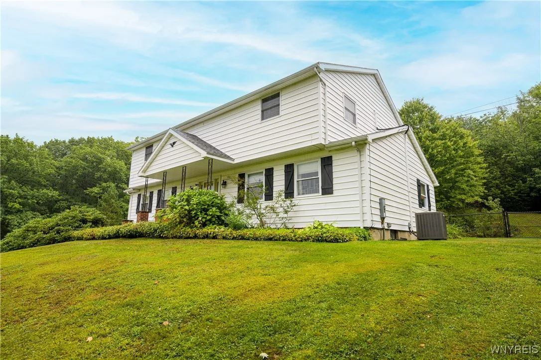 3508 Schintzius Road, Eden, New York 14057, Eden, New York 14057, 4 Bedrooms Bedrooms, 10 Rooms Rooms,2 BathroomsBathrooms,Residential,Closed,3508 Schintzius Road, Eden, New York 14057,0,B1635061