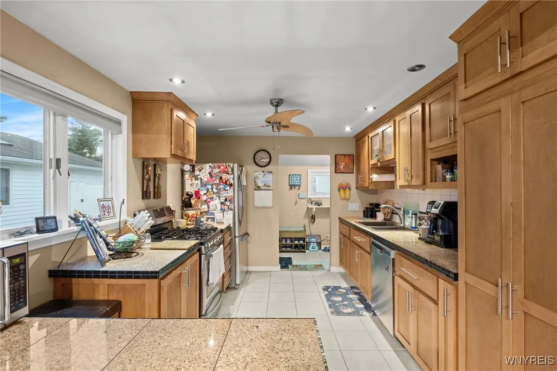 38 Pearce Drive, Amherst, New York 14226, Amherst, New York 14226, 3 Bedrooms Bedrooms, 7 Rooms Rooms,1 BathroomBathrooms,Residential,For Sale,38 Pearce Drive, Amherst, New York 14226,0,B1635798
