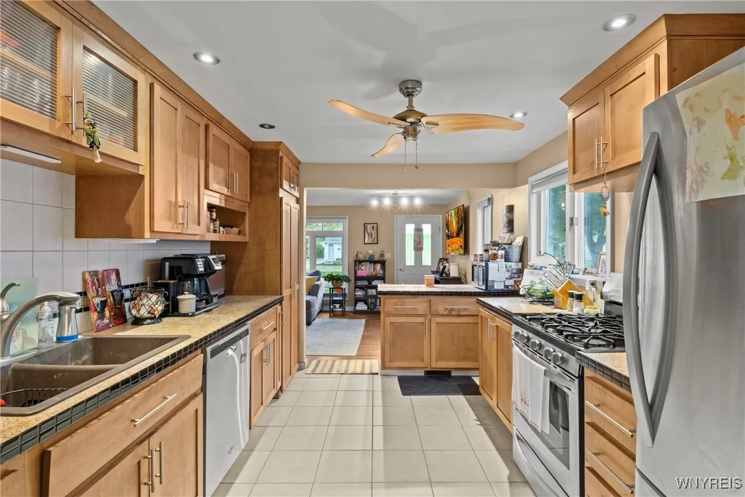 38 Pearce Drive, Amherst, New York 14226, Amherst, New York 14226, 3 Bedrooms Bedrooms, 7 Rooms Rooms,1 BathroomBathrooms,Residential,For Sale,38 Pearce Drive, Amherst, New York 14226,0,B1635798