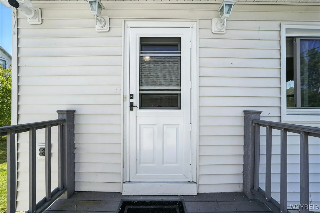 9379 Lafayette Street, Evans, New York 14006, Evans, New York 14006, 3 Bedrooms Bedrooms, 9 Rooms Rooms,1 BathroomBathrooms,Residential,For Sale,9379 Lafayette Street, Evans, New York 14006,0,B1635911