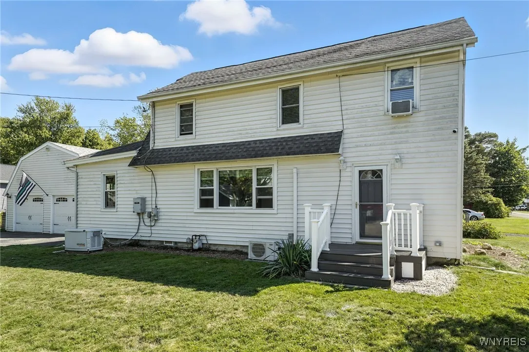 9379 Lafayette Street, Evans, New York 14006, Evans, New York 14006, 3 Bedrooms Bedrooms, 9 Rooms Rooms,1 BathroomBathrooms,Residential,For Sale,9379 Lafayette Street, Evans, New York 14006,0,B1635911