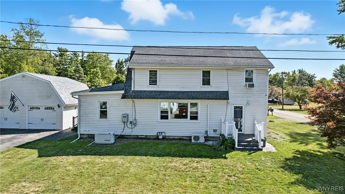 9379 Lafayette Street, Evans, New York 14006, Evans, New York 14006, 3 Bedrooms Bedrooms, 9 Rooms Rooms,1 BathroomBathrooms,Residential,For Sale,9379 Lafayette Street, Evans, New York 14006,0,B1635911