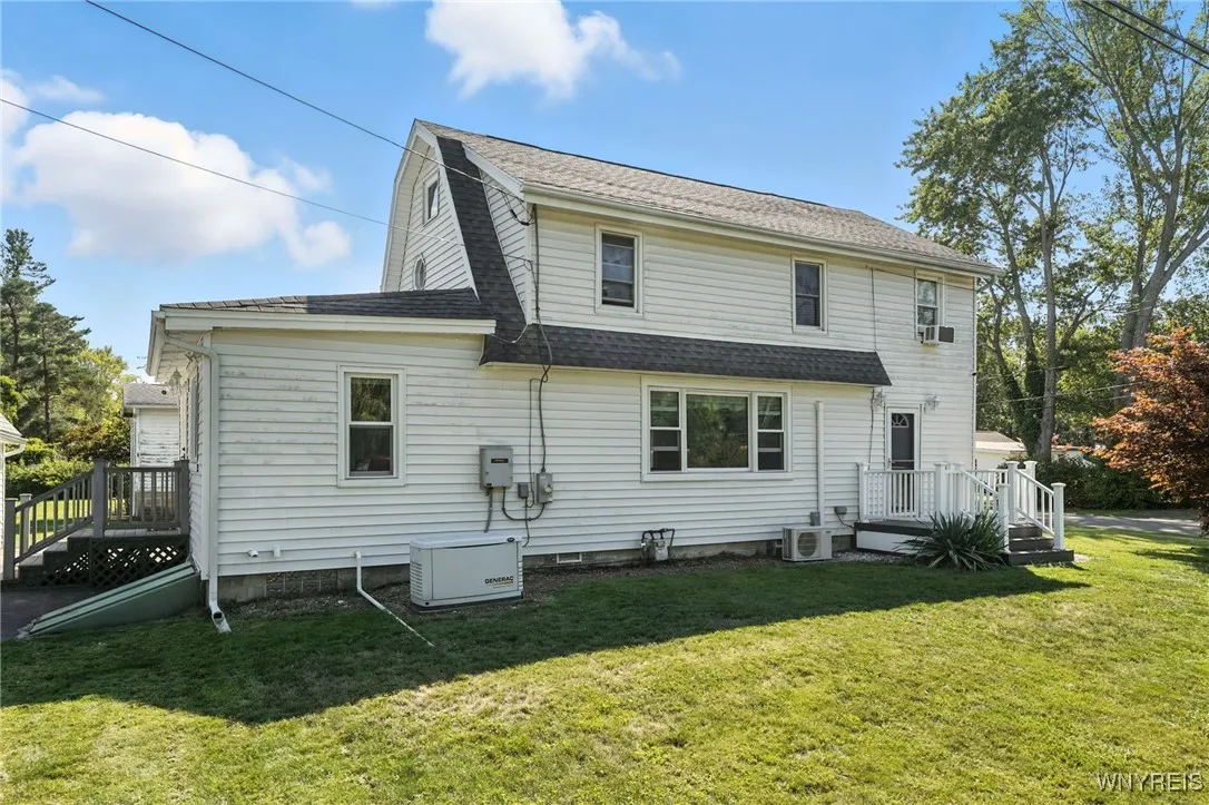 9379 Lafayette Street, Evans, New York 14006, Evans, New York 14006, 3 Bedrooms Bedrooms, 9 Rooms Rooms,1 BathroomBathrooms,Residential,For Sale,9379 Lafayette Street, Evans, New York 14006,0,B1635911