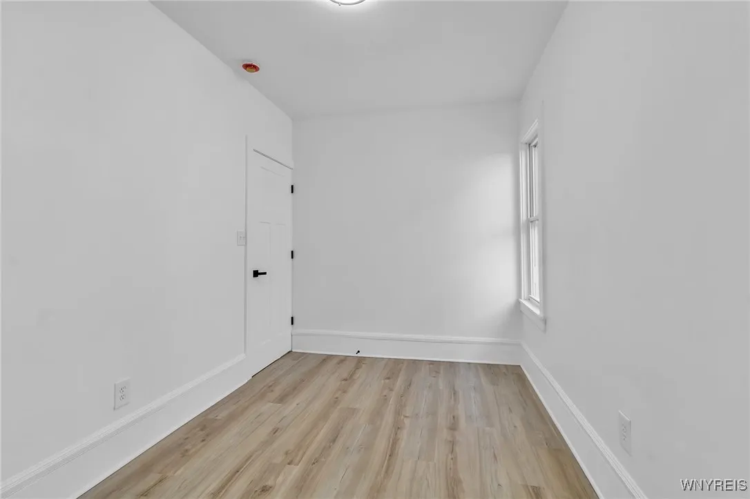 9 West Avenue, Buffalo, New York 14201, Buffalo, New York 14201, 4 Bedrooms Bedrooms, ,2 BathroomsBathrooms,Residential,For Sale,9 West Avenue, Buffalo, New York 14201,0,B1635377