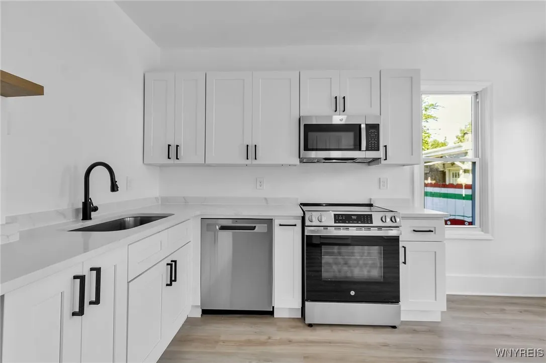 9 West Avenue, Buffalo, New York 14201, Buffalo, New York 14201, 4 Bedrooms Bedrooms, ,2 BathroomsBathrooms,Residential,For Sale,9 West Avenue, Buffalo, New York 14201,0,B1635377