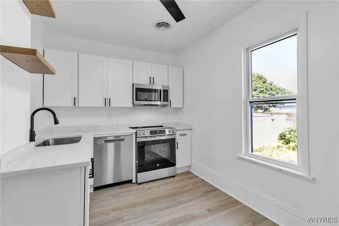 9 West Avenue, Buffalo, New York 14201, Buffalo, New York 14201, 4 Bedrooms Bedrooms, ,2 BathroomsBathrooms,Residential,For Sale,9 West Avenue, Buffalo, New York 14201,0,B1635377