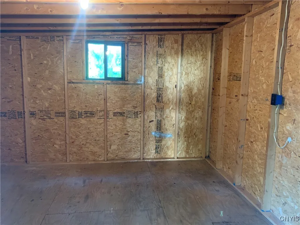 8821 Oswego Road, Clay, New York 13041, Clay, New York 13041, 3 Bedrooms Bedrooms, 8 Rooms Rooms,1 BathroomBathrooms,Residential,For Sale,8821 Oswego Road, Clay, New York 13041,0,S1635582