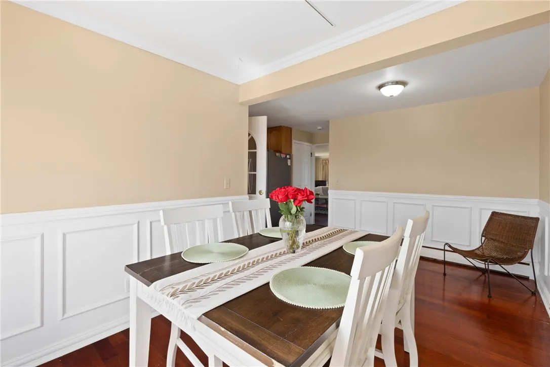 1412 Edgemere Drive, Greece, New York 14612, Greece, New York 14612, 3 Bedrooms Bedrooms, 6 Rooms Rooms,1 BathroomBathrooms,Residential,For Sale,1412 Edgemere Drive, Greece, New York 14612,0,R1635958