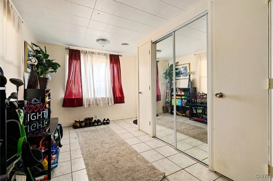 28 3rd Street, Whitestown, New York 13495, Whitestown, New York 13495, 3 Bedrooms Bedrooms, 7 Rooms Rooms,2 BathroomsBathrooms,Residential,For Sale,28 3rd Street, Whitestown, New York 13495,0,S1635963