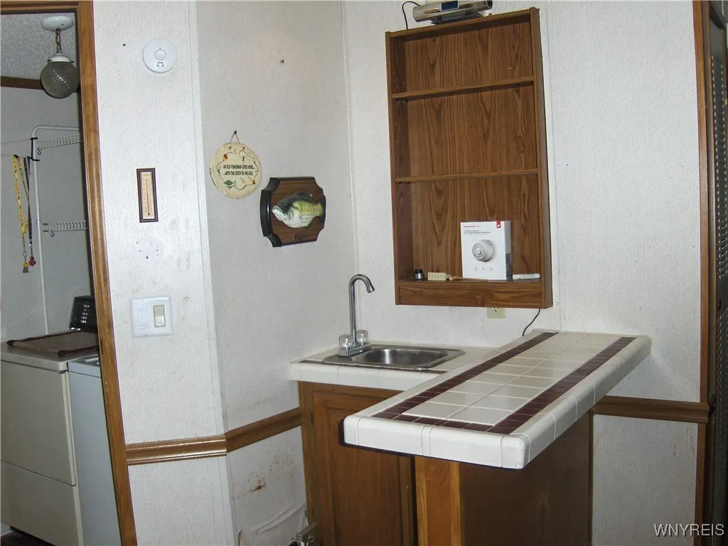 294 Canal Drive West 206, Macedon, New York 14502, Macedon, New York 14502, 3 Bedrooms Bedrooms, 6 Rooms Rooms,2 BathroomsBathrooms,Residential,For Sale,294 Canal Drive West 206, Macedon, New York 14502,0,B1635844
