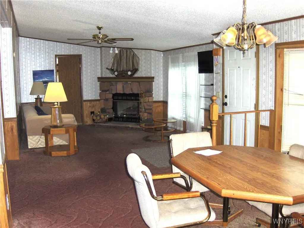 294 Canal Drive West 206, Macedon, New York 14502, Macedon, New York 14502, 3 Bedrooms Bedrooms, 6 Rooms Rooms,2 BathroomsBathrooms,Residential,For Sale,294 Canal Drive West 206, Macedon, New York 14502,0,B1635844