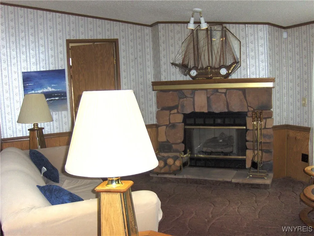 294 Canal Drive West 206, Macedon, New York 14502, Macedon, New York 14502, 3 Bedrooms Bedrooms, 6 Rooms Rooms,2 BathroomsBathrooms,Residential,For Sale,294 Canal Drive West 206, Macedon, New York 14502,0,B1635844