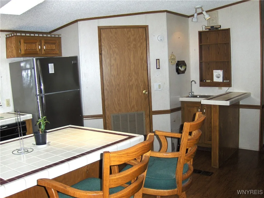 294 Canal Drive West 206, Macedon, New York 14502, Macedon, New York 14502, 3 Bedrooms Bedrooms, 6 Rooms Rooms,2 BathroomsBathrooms,Residential,For Sale,294 Canal Drive West 206, Macedon, New York 14502,0,B1635844