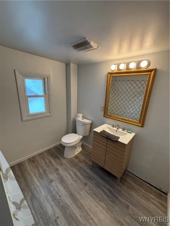 122 South Swan Street, Batavia City, New York 1402, Batavia City, New York 14020, 4 Bedrooms Bedrooms, 8 Rooms Rooms,1 BathroomBathrooms,Residential,For Sale,122 South Swan Street, Batavia City, New York 1402,0,B1635915