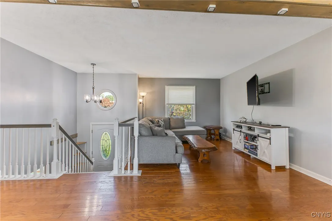 9487 Glengarriff Drive, Cicero, New York 13029, Cicero, New York 13029, 4 Bedrooms Bedrooms, 7 Rooms Rooms,2 BathroomsBathrooms,Residential,For Sale,9487 Glengarriff Drive, Cicero, New York 13029,0,S1635967