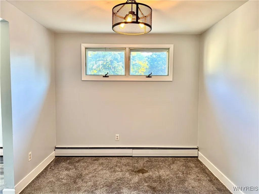 28 Ayrault Drive, Amherst, New York 14228, Amherst, New York 14228, 3 Bedrooms Bedrooms, 6 Rooms Rooms,1 BathroomBathrooms,Residential Lease,Closed,28 Ayrault Drive, Amherst, New York 14228,0,B1635985