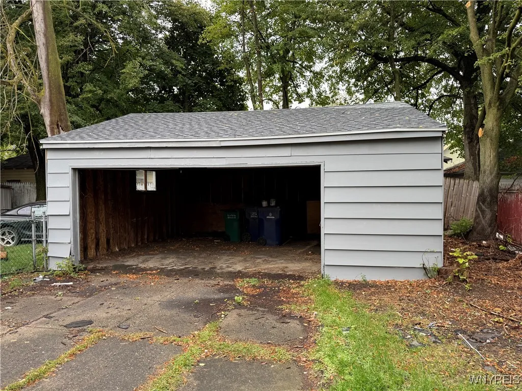 368 Northumberland Avenue, Buffalo, New York 14215, Buffalo, New York 14215, 3 Bedrooms Bedrooms, 9 Rooms Rooms,1 BathroomBathrooms,Residential,For Sale,368 Northumberland Avenue, Buffalo, New York 14215,0,B1635679