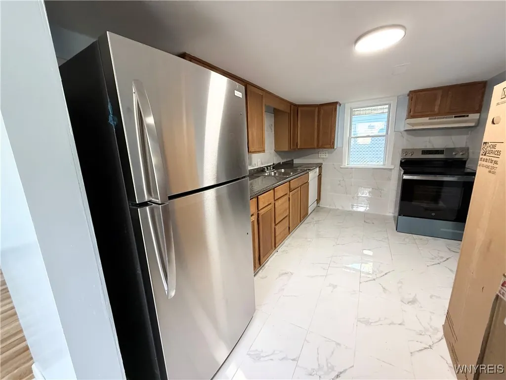 533 Adam Street, Tonawanda, New York 14150, Tonawanda, New York 14150, 2 Bedrooms Bedrooms, 5 Rooms Rooms,1 BathroomBathrooms,Residential,For Sale,533 Adam Street, Tonawanda, New York 14150,0,B1635771